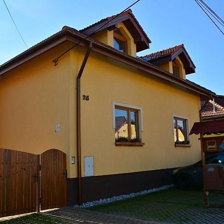 Guest House Penzion Milka Smižany Extérieur photo