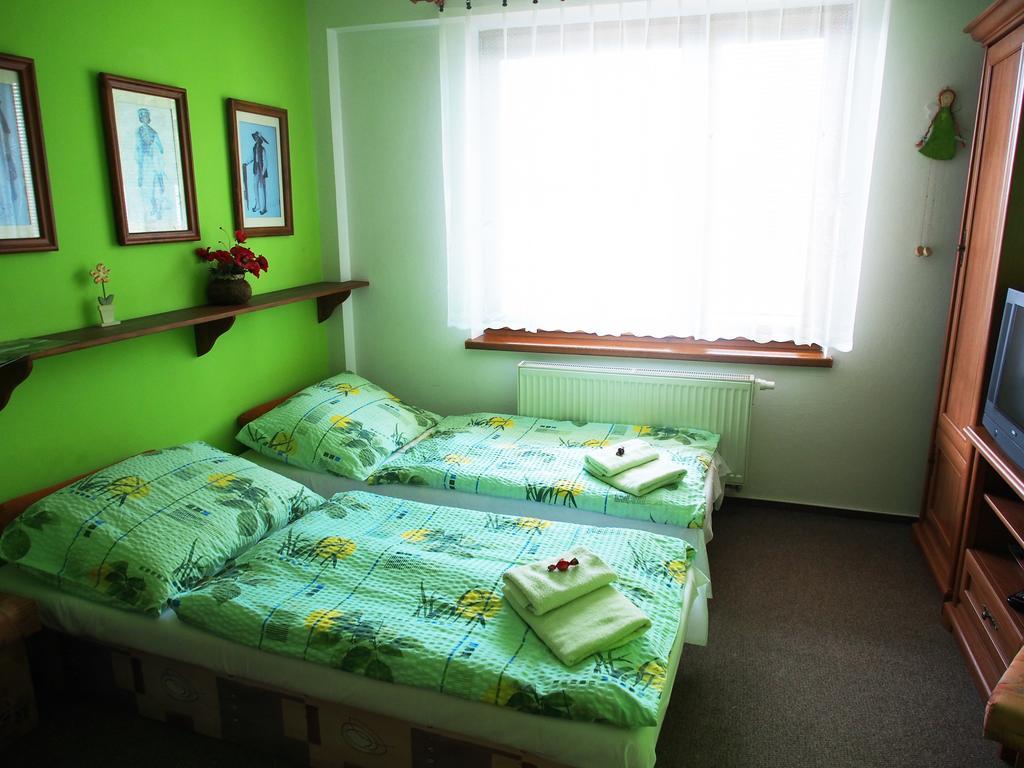 Guest House Penzion Milka Smižany Extérieur photo